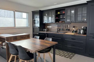 Image de Daviken jolie maison jardin clos et parking privé