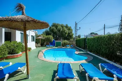Image de Appartement de vacances \"Felipe 2-4\" avec terrasse partagée, piscine partagée et WiFi