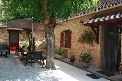 Image de Maison de caractère avec jardin, proche rivière, équipements enfants, à 3 km du Bugue