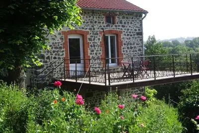 Image de Gîte charmant avec terrasse et wifi au Puy-en-Velay