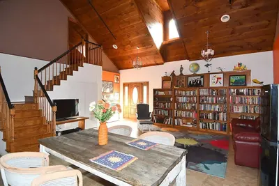 Image de Mountain Meltdown - Pet Friendly | Wifi | Fire Pit | Fountain | Porch