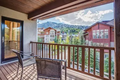 Image de First Tracks Townhome by Cottonwood Lodging (local excellence in hosting)