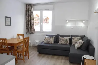 Image de Au pied des commerces, 4ème étage, vue vallée, télévision, 17m², Superdévoluy