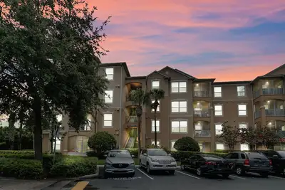 Image de 3 Bedroom/ 2 Bathroom Windsor Hills (7675-105 Cs)