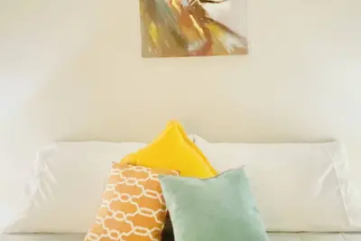 Image de 👑Kings Quarters🤴Extended Stay Disc. -Sleeps 5-Wifi