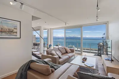 Image de Penthouse 37 - Spectacular Nelson Waterfront Apartment