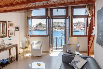 Luxury Boutique House