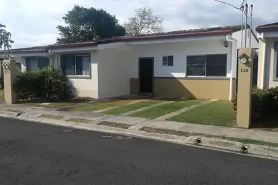 Image de JuNe Escape 🏠Bejuco beach house