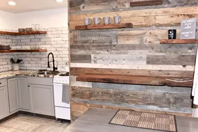 Image de Rizen Cottage - A Cozy Montana Getaway