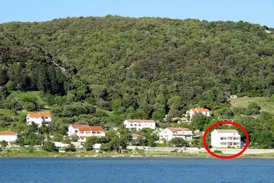Image de Appartement de deux chambres avec le balcon et la vue sur le mer Supetarska Draga - Gornja, Rab (A-15453-a)