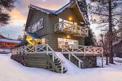 Image de Lakefront, Lake View, Fireplace, Deck, Barbecue