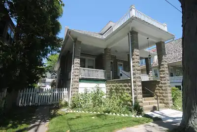 Image de Wonderful 3 bedroom home located on beautiful Columbia Avenue in the heart of Cape May.