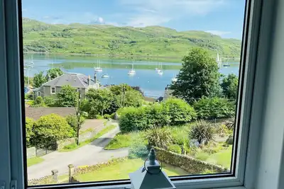 Image de Upper Villa, Tighnabruiach with stunning views of Kyles of Bute