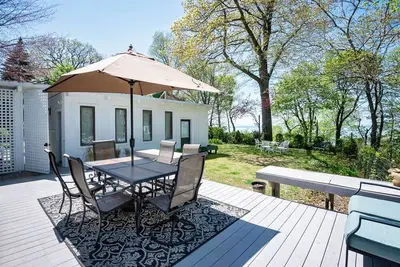 Image de Family fun 5br w/Lake Michigan views and beach. Close to St. Joe/golf/wine