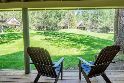 Image de Sharc included. Heart of Sunriver Cabin, Sleeps 8  Circle 4 neighborhood. s