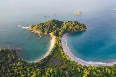 Image de Paradise Awaits! Beach Bliss & Wildlife Thrills – Only 10 Minutes Away!