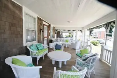 Image de Cape May Classic. Located Beach Block. Spacious six bedroom home.