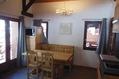 Image de 1er étage, balcon, télévision, casier à ski, 34m², Champagny-en-Vanoise