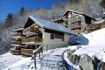 Image de À 100m des pistes de ski, 1er étage, balcon, télévision, casier à ski, 45m², Champagny-en-Vanoise