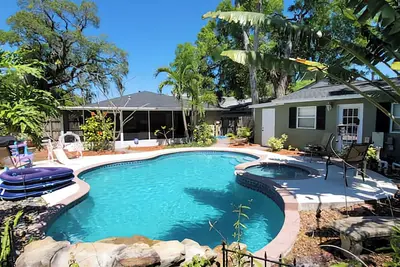 Image de South Tampa Oasis, Walk to Bayshore! ! !