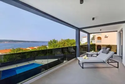 Image de Villa Three Units (27571-A2) - Crikvenica