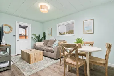Image de Great Deals on Summer Stays!