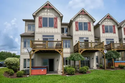 Image de The Lake & Ski Haus | Easy Access to Wisp & Local Fun!