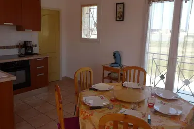 Image de Belle maison de vacances privée pour 5 personnes avec Wifi, Tv, terrasse, animaux admis et parking
