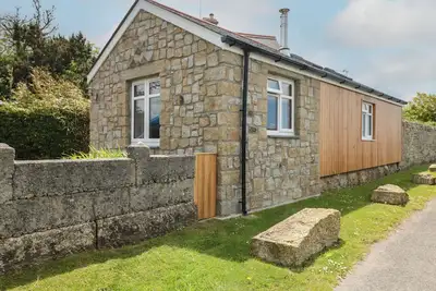 Driftwood, romantic, character holiday cottage in St Just