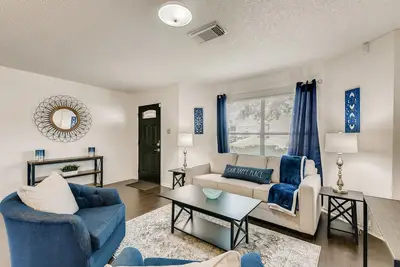 Image de Spacious House close to Sea World and Lackland Afb