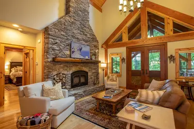 Image de Luxury Mountain Lodge near Downtown