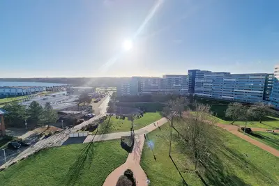 Image de Sunny apartment on the 7th floor.