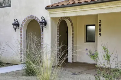Image de Casa Blanca 3Bdrm Home Steps from Beach, Golf & Wine
