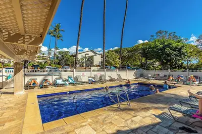 Image de Direct Ocean Views at Kihei Akahi A105: Spacious 2-Level Townhouse, Beach Access