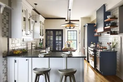 Image de Steps to the Beach and Town!