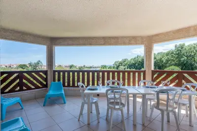 Image de Confortable appartement pour 6 personnes avec Wifi, climatisation, piscine, Tv, terrasse et parking