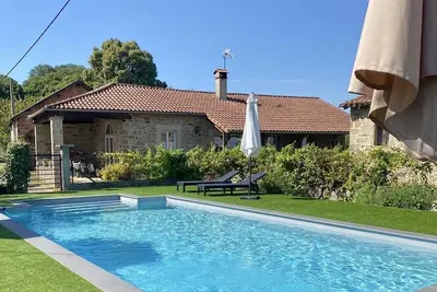Image de La Croix del Sol - 5 personnes - 9km de Figeac - piscine partagée