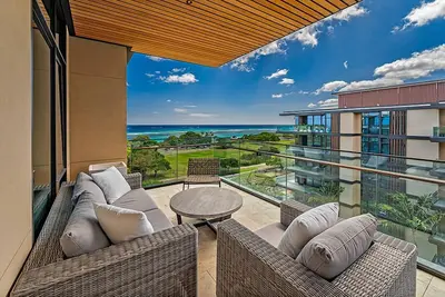 Image de Luxurious Ocean & Sunset Views Condo at Park Lane w/Luxury Building Amenities