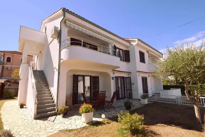 Image de Studio avec balcon et Internet