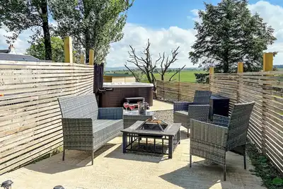 Image de Uk7384 - The Hayloft