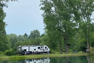 Image de Camping Retreat on Pond 5 min from Fair Haven Beach