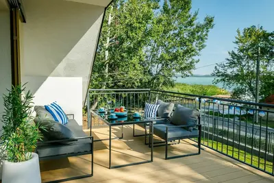 Image de Confortable appartement pour 7 personnes avec Wifi, climatisation, Tv, terrasse et parking
