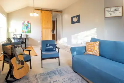 Image de 4 bed house, Easy commute to Austin and San Marcos- Off I-35 with Ev Charger!