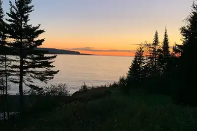 Image de Last minute deal! Lake Superior Views Near Waterfalls 3 Bedroom 2 Bathroom