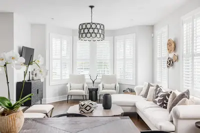 Image de Interior Designer's Dream - 4 Bedroom in Historic Charleston