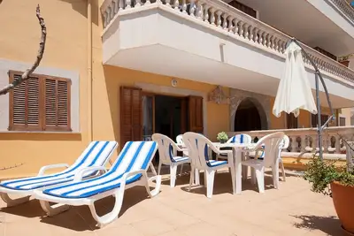 Image de Appartement Obelisc-2 près de la plage avec terrasse et Wi-Fi