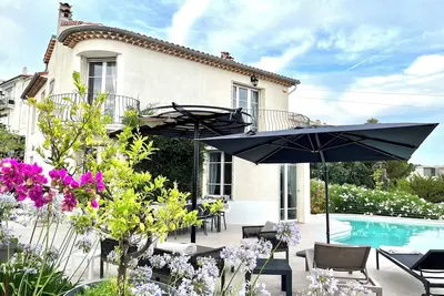 Image de Cannes Villa Swimming Pool, Sea View, 15 Mn Palais Du Festival, 1 Mn Beach On Foot
