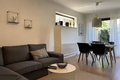 Image de Freshly renovated and quiet vacation apartment on the ground floor in Burhave
