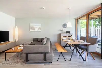 Image de Anton's beach nest: High-quality vacation apartment in a new building, for 4 persons