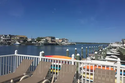 Image de 405 Retreat at Hall Harbor in Stone Harbor on 96th St- Close to The Reeds